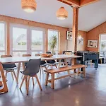 Oder 1-16 Personen Im Blauen Haus * Fehmarn
