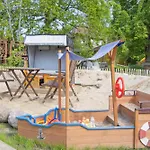 Oder 1-16 Personen Im Blauen Haus Fehmarn