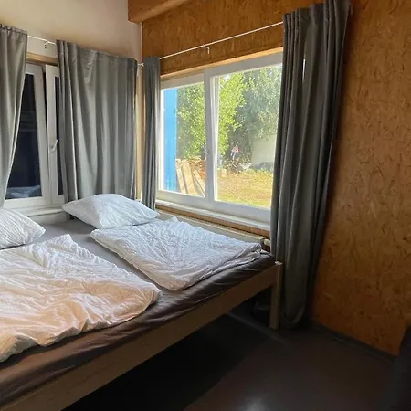 Oder 1-16 Personen Im Blauen Haus *