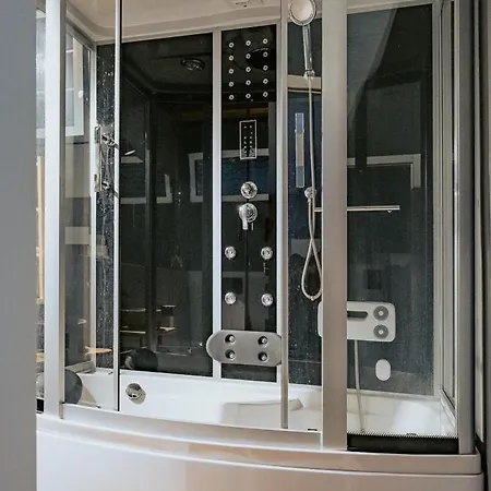 Oder 1-16 Personen Im Blauen Haus Фемарн