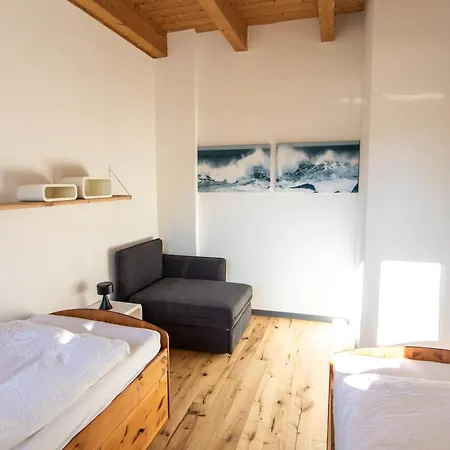 Oder 1-16 Personen Im Blauen Haus Хостел *