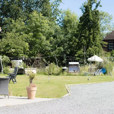 Oder 1-16 Personen Im Blauen Haus Хостел *