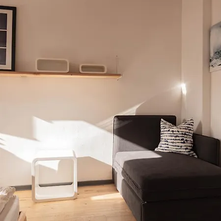 Oder 1-16 Personen Im Blauen Haus Hostel Fehmarn