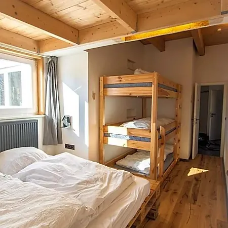 Oder 1-16 Personen Im Blauen Haus