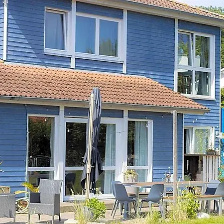 Oder 1-16 Personen Im Blauen Haus * Fehmarn
