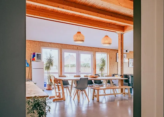 Oder 1-16 Personen Im Blauen Haus *