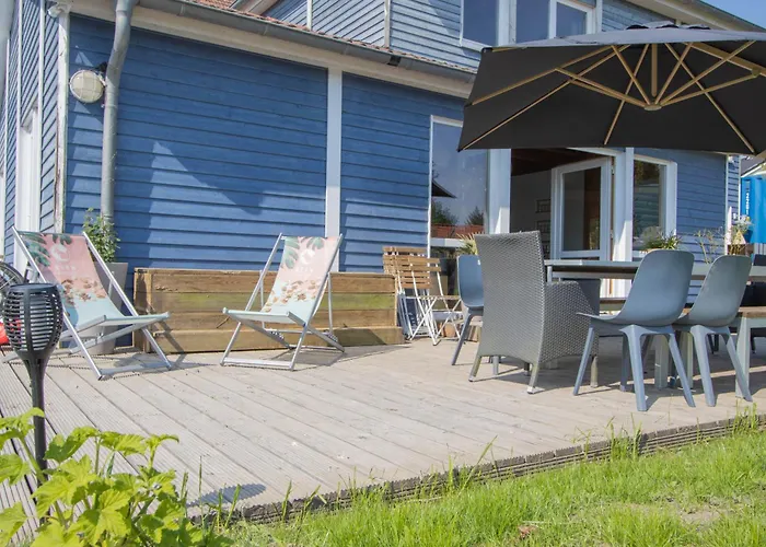 Hostel Oder 1-16 Personen Im Blauen Haus *