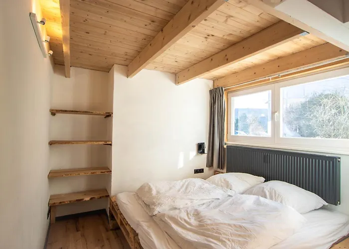 Hostel Oder 1-16 Personen Im Blauen Haus *