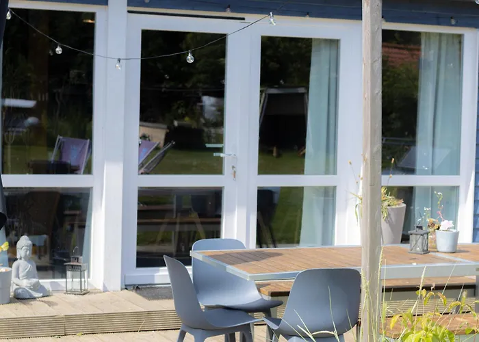 Oder 1-16 Personen Im Blauen Haus * Fehmarn