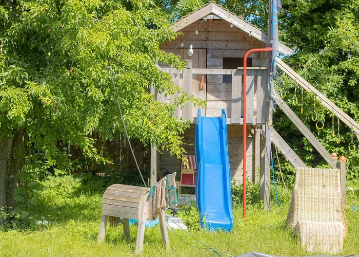 Oder 1-16 Personen Im Blauen Haus Hostel