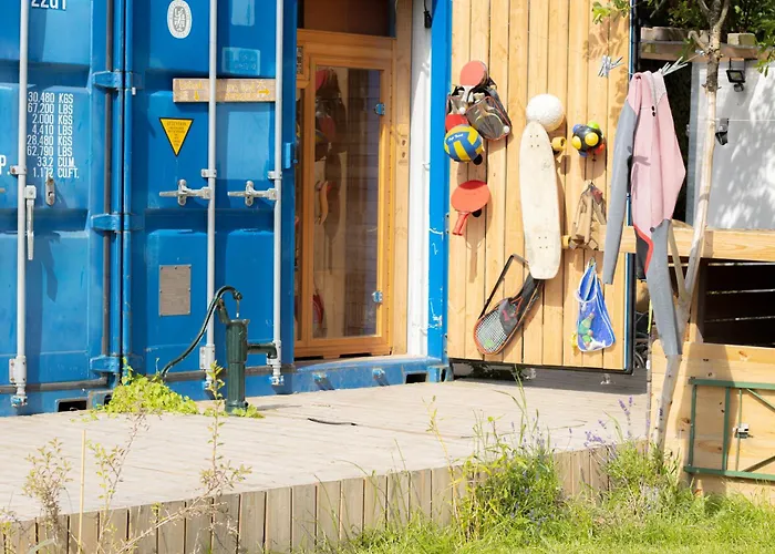 Oder 1-16 Personen Im Blauen Haus Hostel *