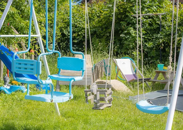 Oder 1-16 Personen Im Blauen Haus Hostel Fehmarn