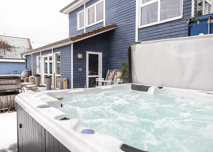 Hostel Oder 1-16 Personen Im Blauen Haus Fehmarn