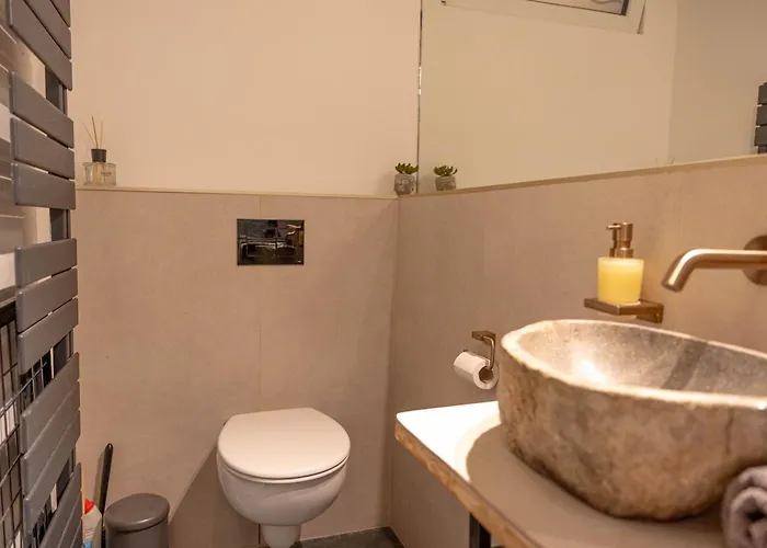 Oder 1-16 Personen Im Blauen Haus