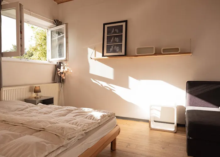 Hostel Oder 1-16 Personen Im Blauen Haus *